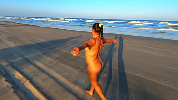 Clip Sensual Da Paty Bumbum No Deserto Do Atacama free video