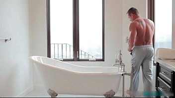 Erotic Bath & Rubbing - Devin Dixon Gay Porn free video