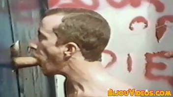 Retro Glory Hole Cock Sucking Activities With Muscular Gays free video