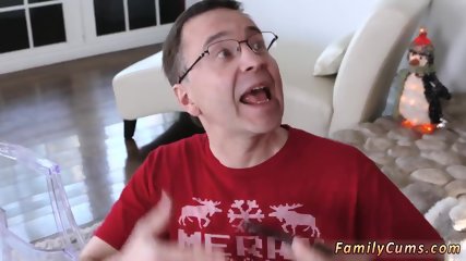 Short Man Fucks Tall Teen And Anal Webcam Amateur Heathenous Family Holiday Card free video